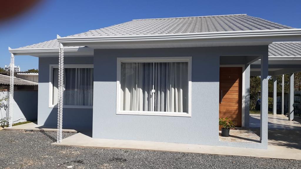 Casa de Alvenaria Azul